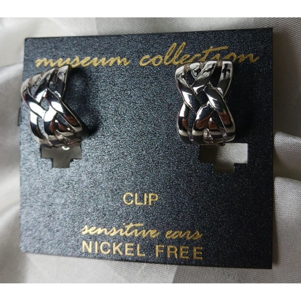 MUSEUM COLLECTION SILVER TONE  CLIP ON EARRINGS